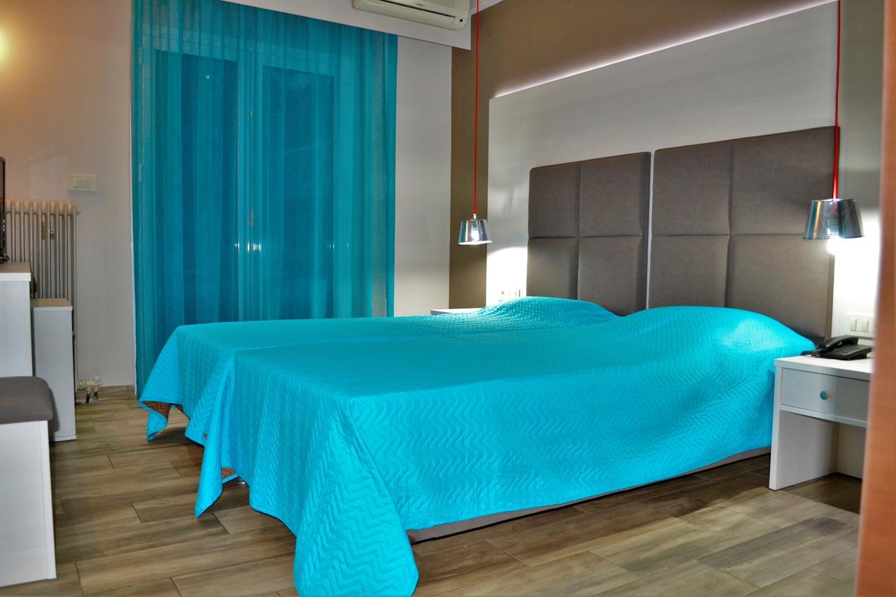 تولو Ritsas Hotel المظهر الخارجي الصورة
