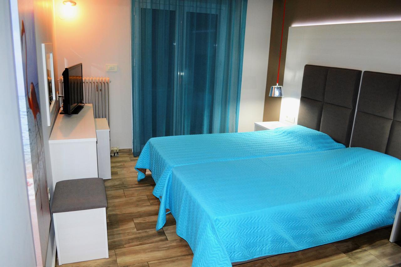 تولو Ritsas Hotel المظهر الخارجي الصورة